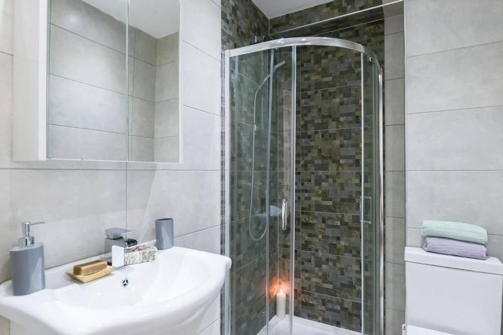 City Sparrow Apartment 6C Londen Buitenkant foto